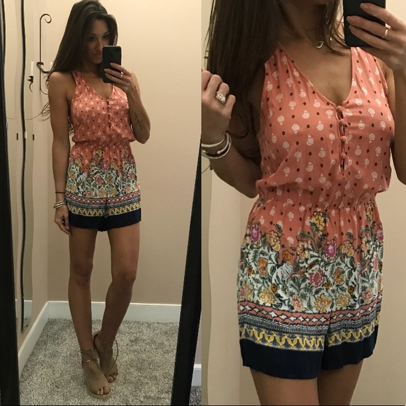 Abercrombie & Fitch Pants - ⛱Abercrombie romper